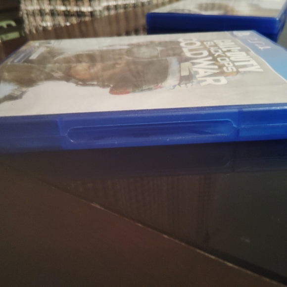 Call Of Duty Black Ops Cold War Video Game Disc PS4 - Picture 14 of 16
